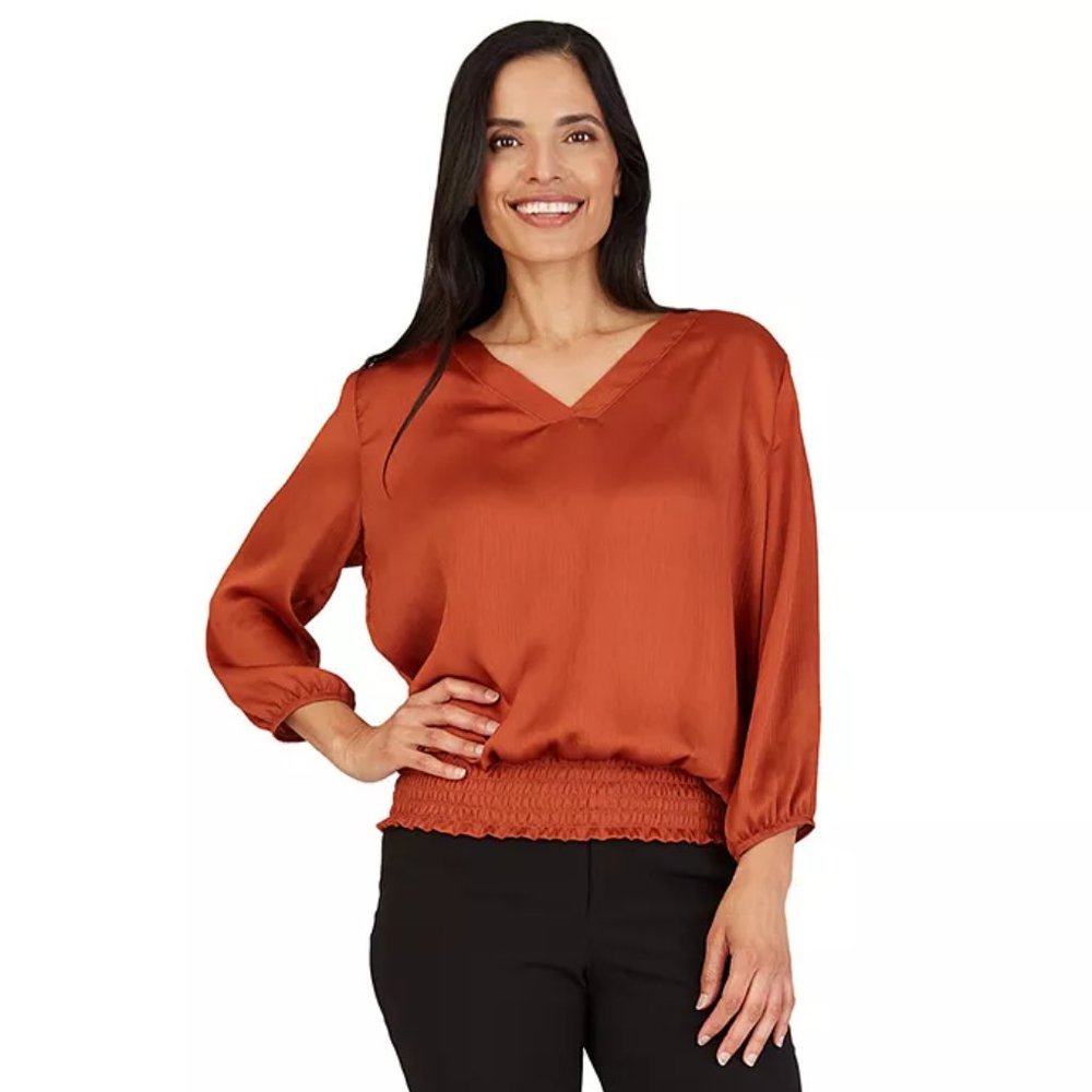 New in Plastic! Apt. 9 Banded-Hem V-Neck Top NWT